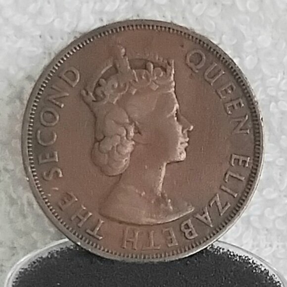 Circulated 1957 Caribbean 2 Cents British Caribbean... Coin made of Bronze!! - Picture 2 of 3